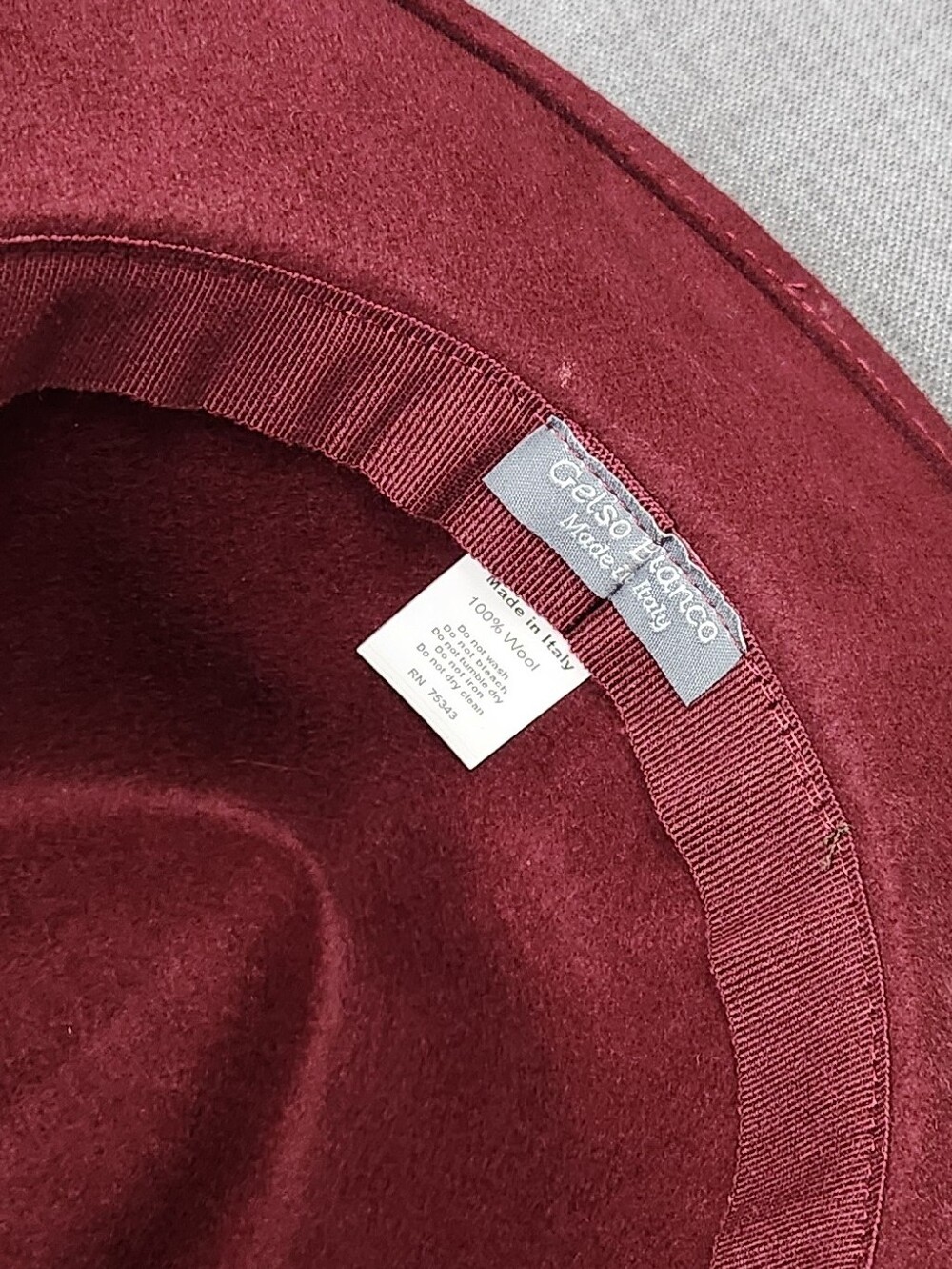 Gelso Bianco Made in Italy 100% Wool Burgundy Fedora. Small / Medium - Picture 7 of 9